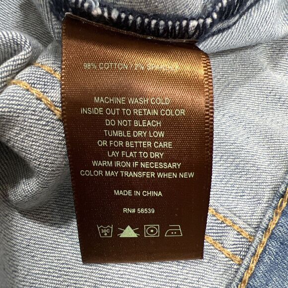 Kut from the Kloth Denim Jacket Women's Medium Blue Light Wash Stretch Trucker - Picture 14 of 16